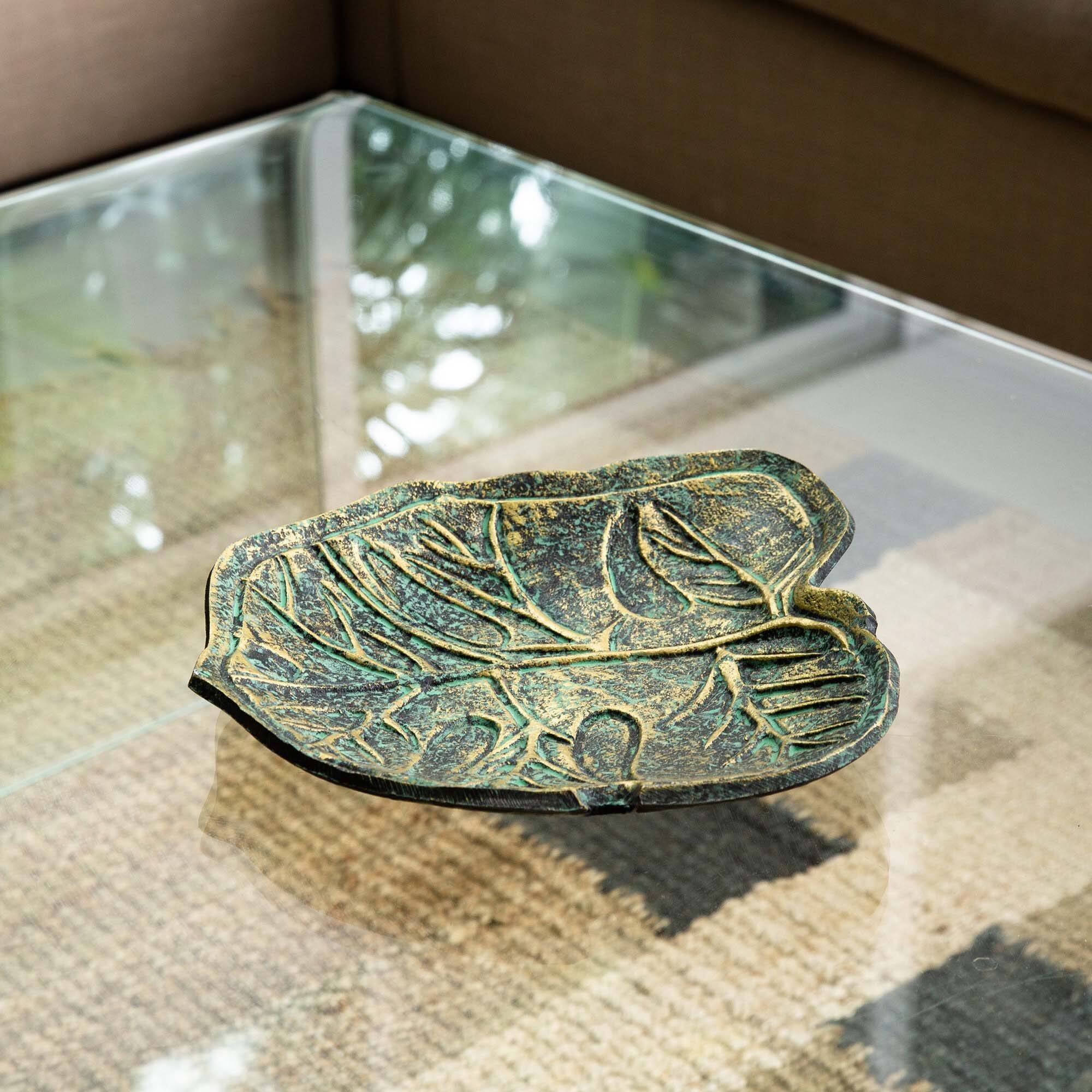 10" Green Leaf Shaped Decorative Accent Tray